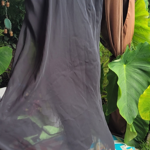 Sheer Long Goth Skirt - Picture 9 of 10